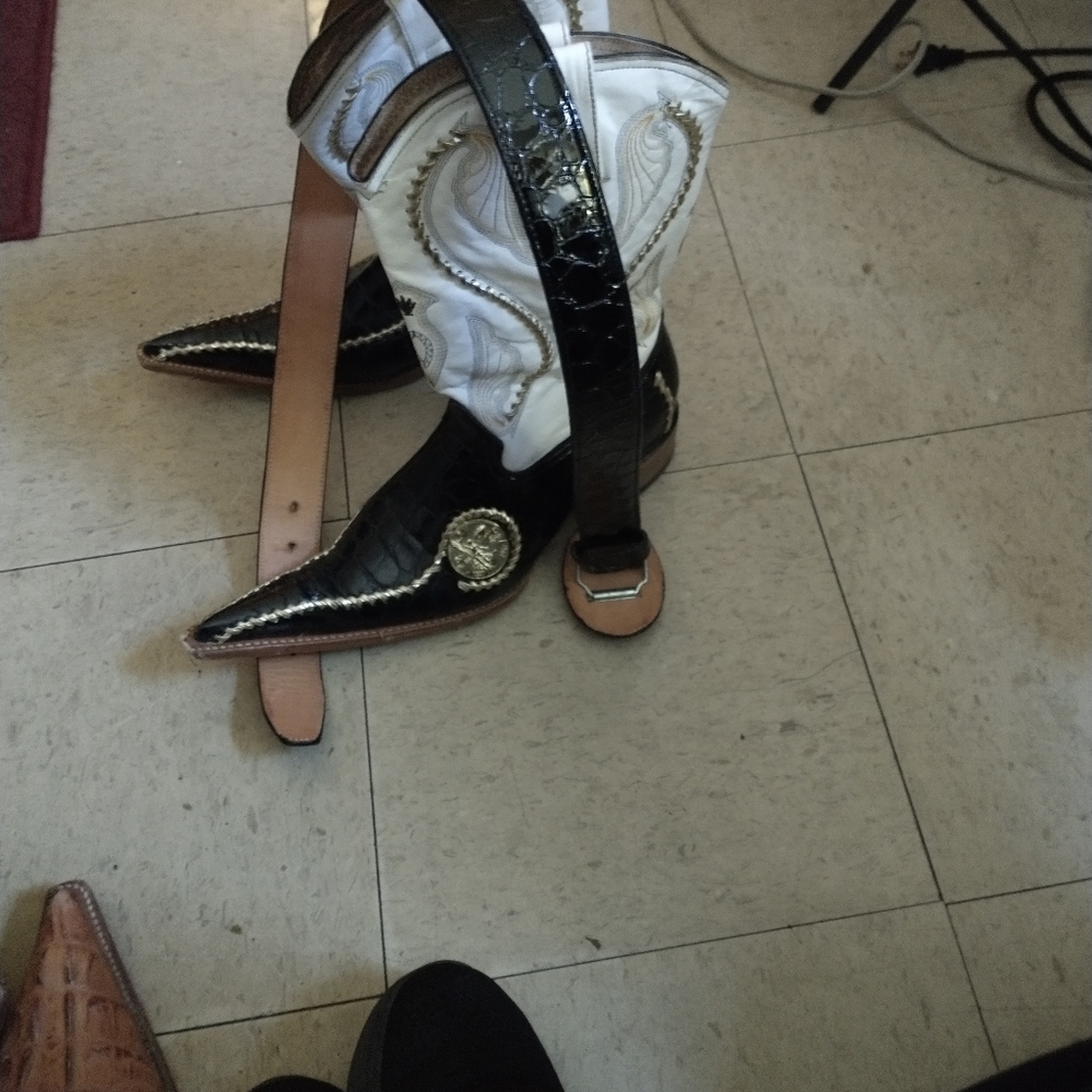 Men cowboy boots